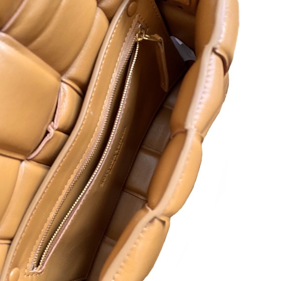 Bottega Veneta Padded Cassette Caramel Lambskin - Picture 5 of 9